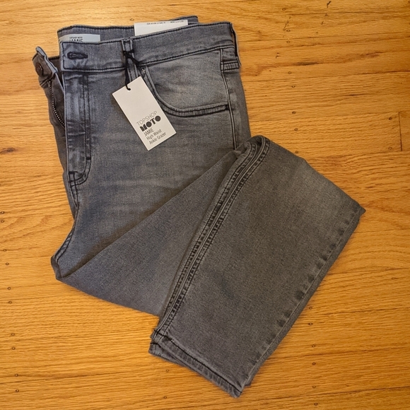 Topshop Denim - Topshop Jamie high waist ankle grazer jeans